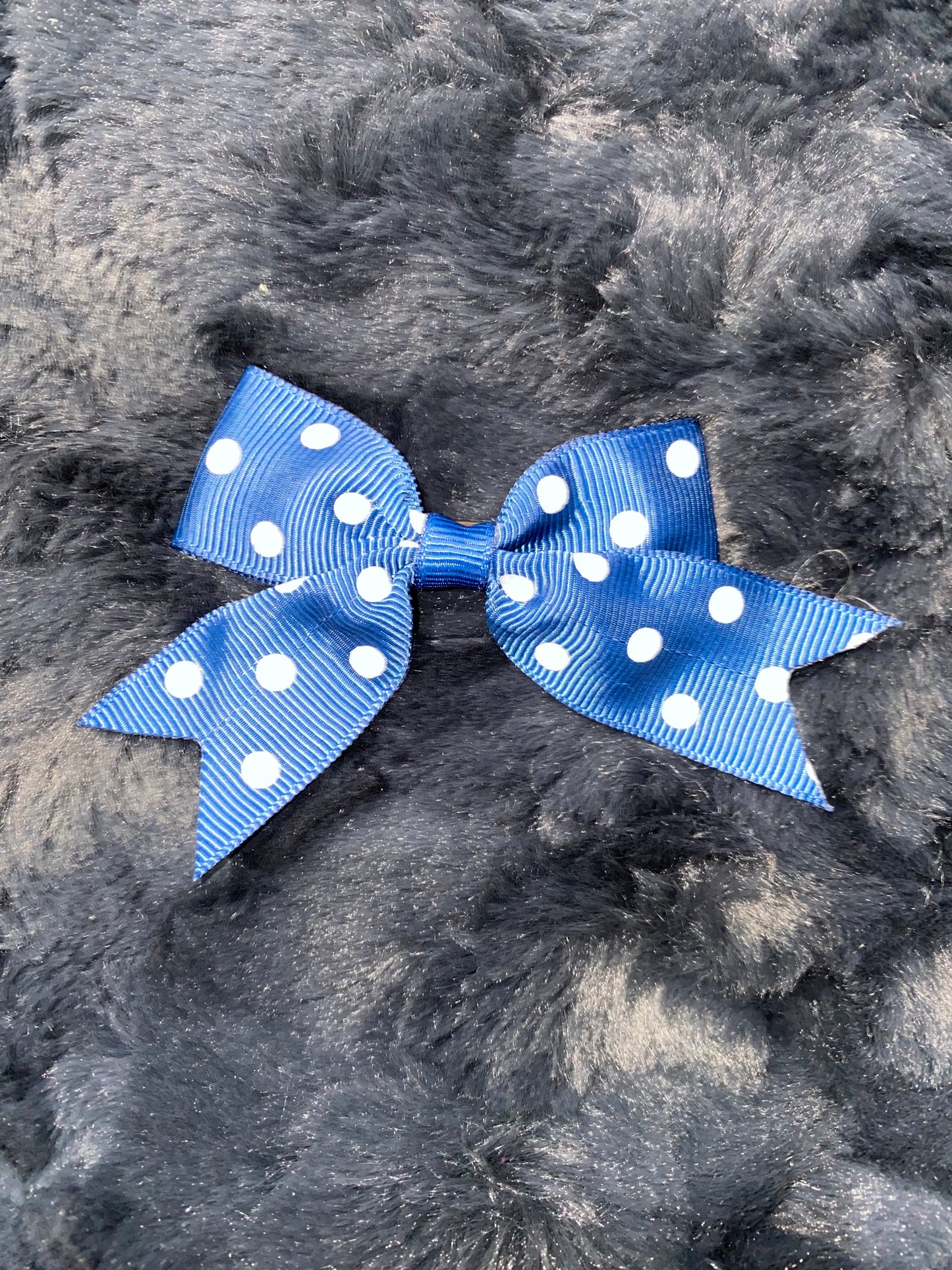 Traditional Single Loop Grosgrain Polka Dot Bow