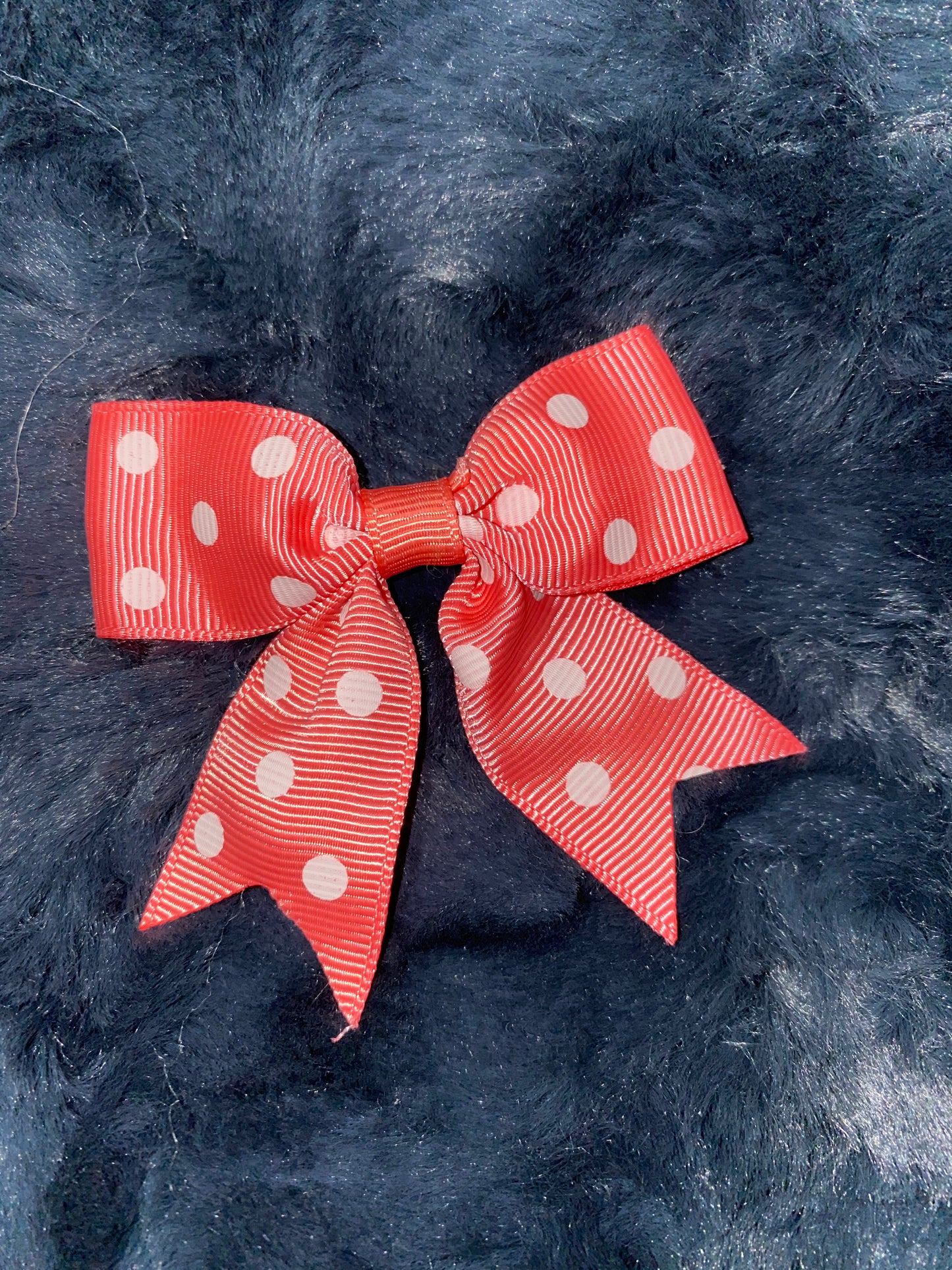 Traditional Single Loop Grosgrain Polka Dot Bow