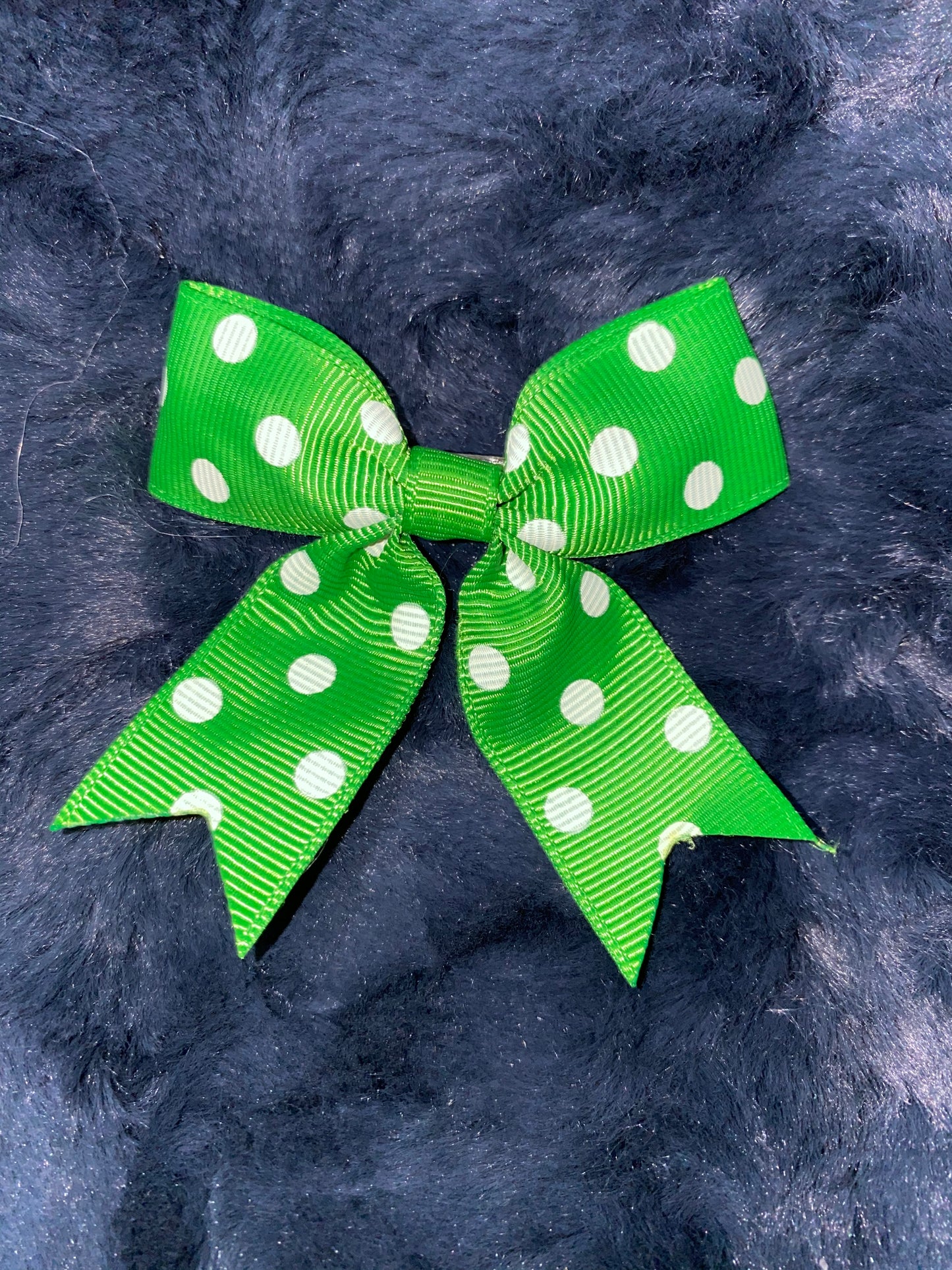 Traditional Single Loop Grosgrain Polka Dot Bow